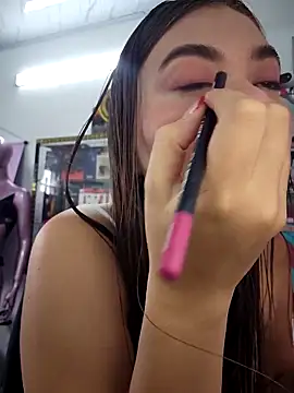 rapunzel069 online show from 10/19/25, 03:04