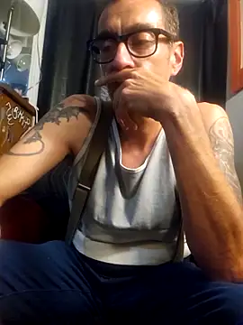 Pumpndeep online show from 04/01/26, 02:13