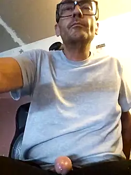 Pumpndeep online show from 10/23/25, 09:02