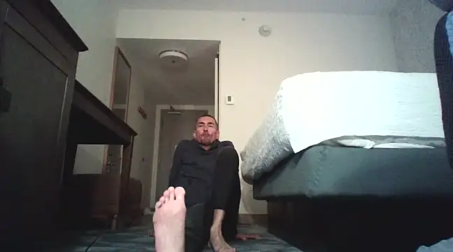 Snapshot of Pumpndeep chatting on 03/15/25, 07:20 Pumpndeep online show from 03/15/25, 07:20