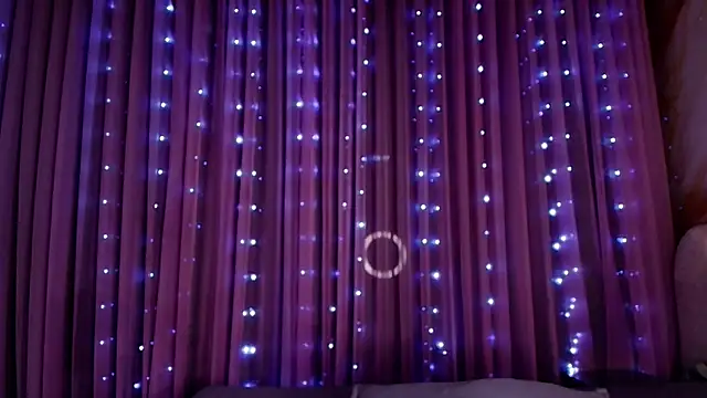 mia stanfort online show from 05/21/26, 07:11
