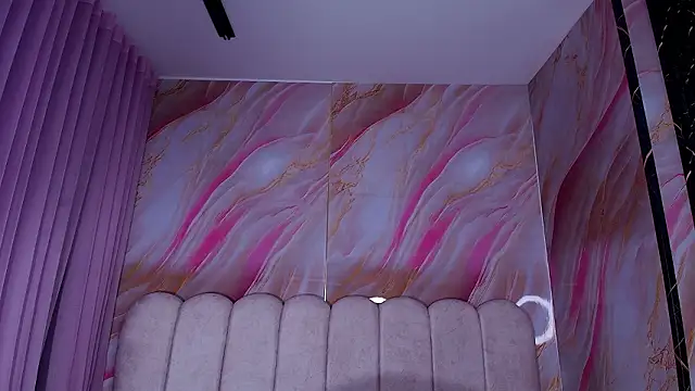 mia stanfort online show from 03/22/26, 07:15