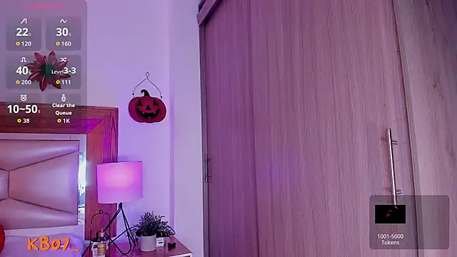 kimberly latin online show from 11/13/25, 06:12