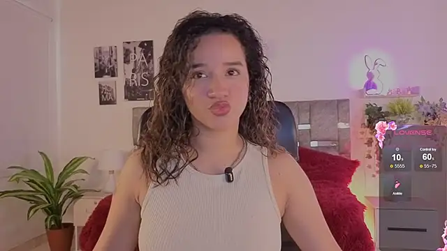 emilyrouxe online show from 05/30/26, 04:45