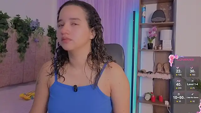 emilyrouxe online show from 04/17/26, 03:04