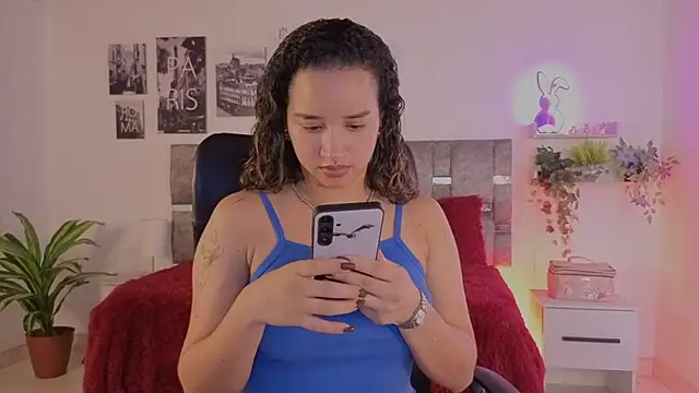 emilyrouxe online show from 05/28/26, 03:18