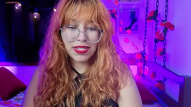  Moon Johnson online show from 05/16/26, 12:53