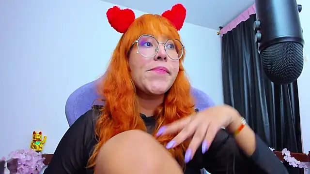  Moon Johnson online show from 02/07/26, 02:30