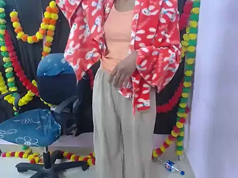 gulabo-Queen online show from 12/10/24, 09:11