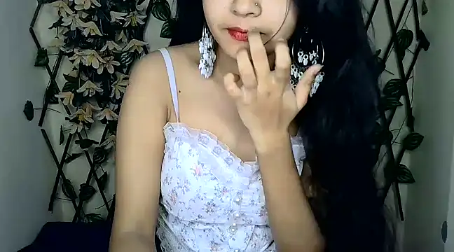 SUZY FROMUS online show from 02/18/25, 08:25