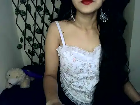 SUZY FROMUS online show from 01/23/25, 02:50