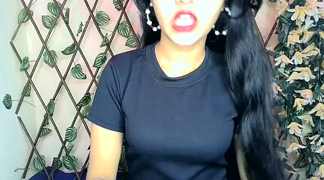 SUZY FROMUS online show from 01/28/25, 11:17