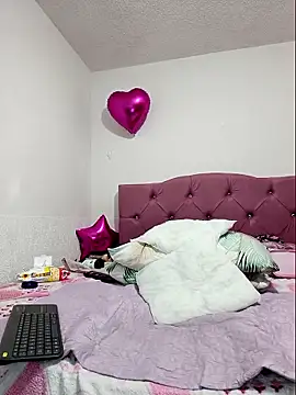 Melinaa-sex online show from 12/04/25, 10:14