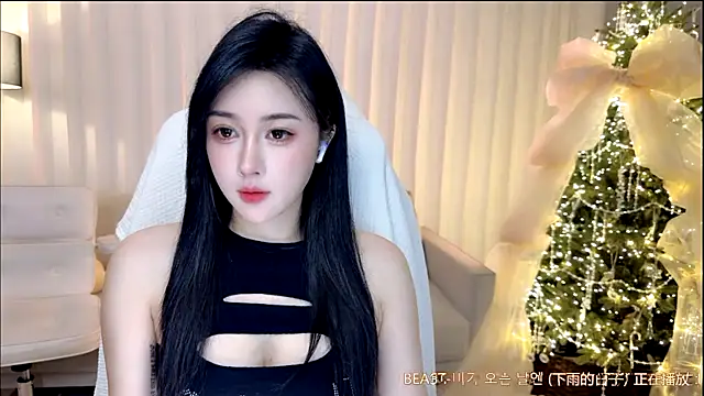 K-moumou online show from 12/20/25, 02:42