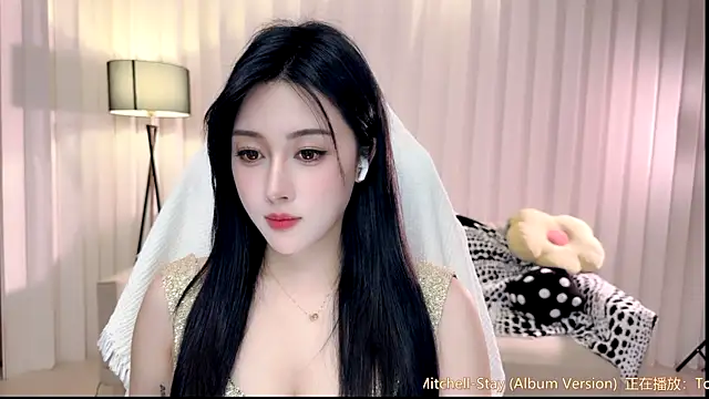 K-moumou online show from 11/25/25, 03:23