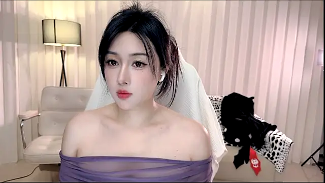 K-moumou online show from 11/11/25, 03:29