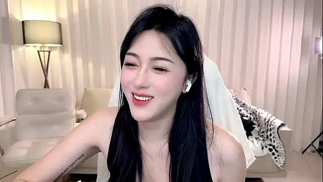 Snapshot of K-moumou chatting on 09/26/25, 03:30 K-moumou online show from 09/26/25, 03:30