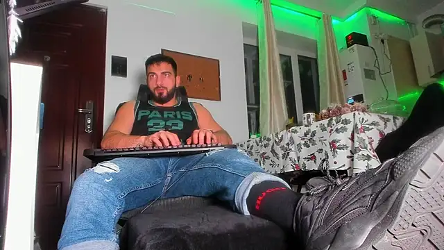 Snapshot of welcometo_hell chatting on 11/27/25, 03:07 welcometo hell online show from 11/27/25, 03:07