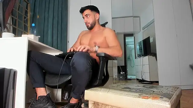 Snapshot of welcometo_hell chatting on 10/02/25, 08:56 welcometo hell online show from 10/02/25, 08:56