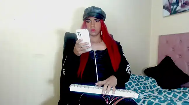Snapshot of Angiee_Ts chatting on 03/18/25, 12:17 Angiee Ts online show from 03/18/25, 12:17