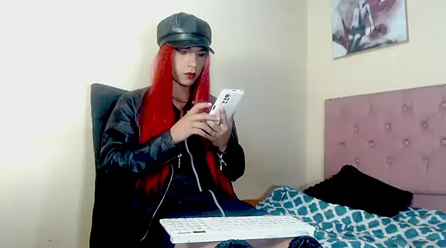 Snapshot of Angiee_Ts chatting on 02/25/25, 11:04 Angiee Ts online show from 02/25/25, 11:04