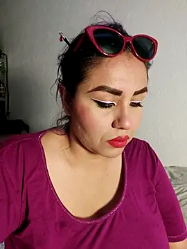 Viiooleetaas online show from 03/10/25, 11:27