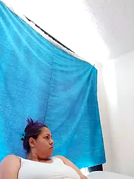 Viiooleetaas online show from 02/09/25, 06:16
