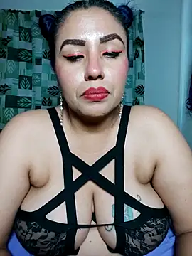 Viiooleetaas online show from 03/11/25, 11:15