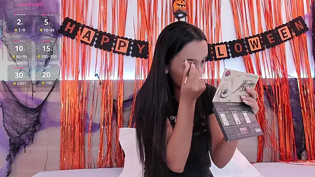 nataliiiiia online show from 10/20/25, 11:44