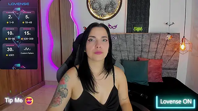 tatiana sc online show from 10/21/25, 01:32