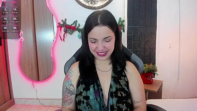 tatiana sc online show from 12/15/25, 01:17