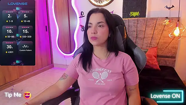 tatiana sc online show from 10/18/25, 12:18