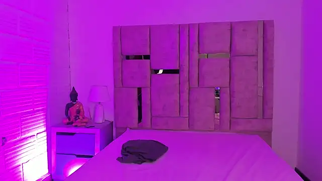 EmmaBecket2 online show from 11/28/25, 03:39