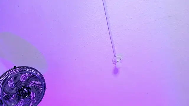 EmmaBecket2 online show from 11/09/25, 03:21