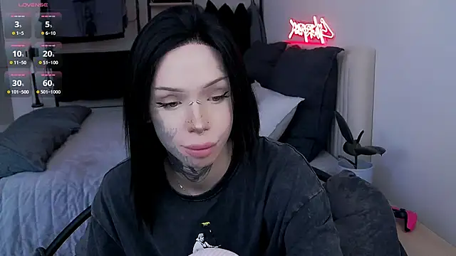 Tanya M online show from 05/08/26, 02:54