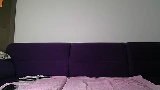 Julianna68 online show from 05/19/26, 01:29