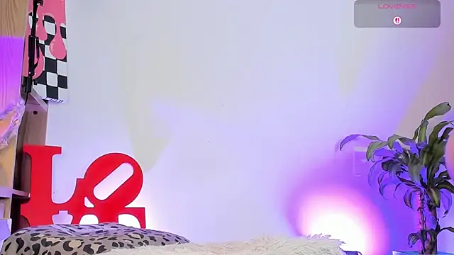 adelarangel online show from 11/22/25, 11:47