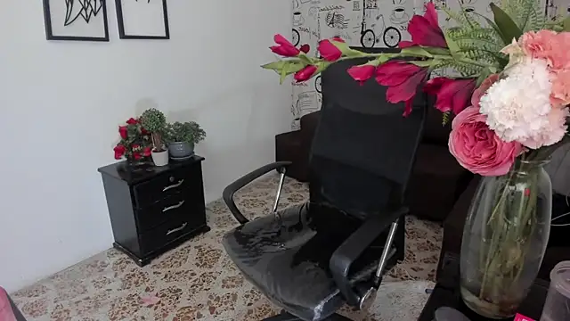 Danielacossio online show from 09/24/25, 04:08