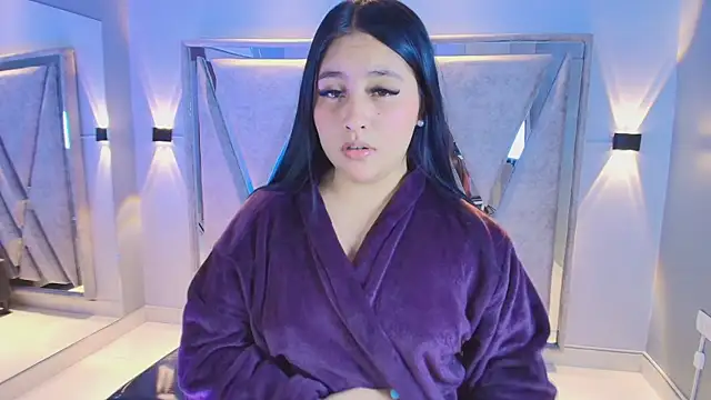 Snapshot of Annie9_ chatting on 02/18/26, 04:21 Annie9 online show from 02/18/26, 04:21