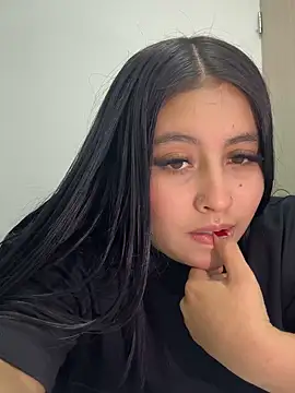 Annie9  online show from 10/08/25, 03:08