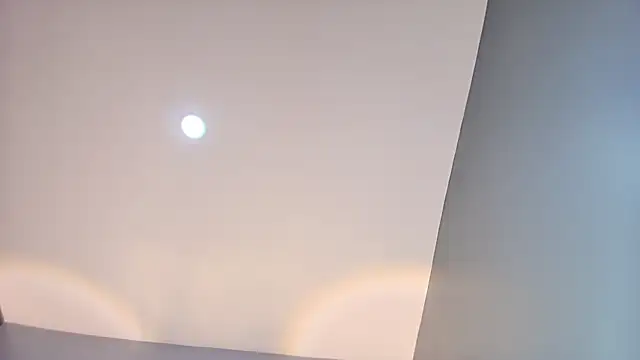 Annie9  online show from 10/12/25, 03:30