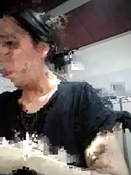 Lucianaferro  online show from 04/24/26, 10:34