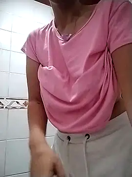 Lucianaferro  online show from 04/26/26, 03:42