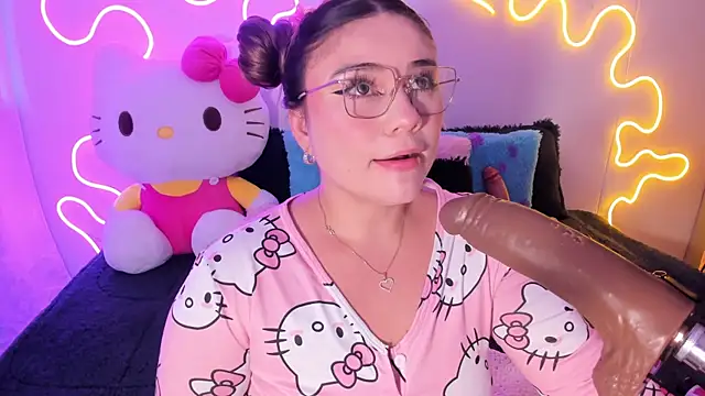 Snapshot of Isa_belaa chatting on 12/16/25, 08:24 Isa belaa online show from 12/16/25, 08:24