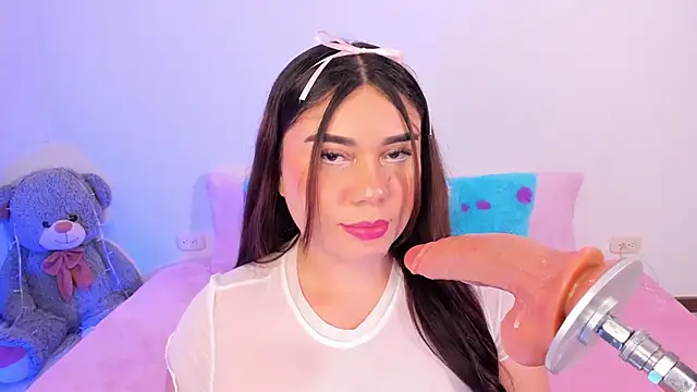 Snapshot of Isa_belaa chatting on 02/22/25, 12:38 Isa belaa online show from 02/22/25, 12:38