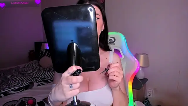 AdellaLoveX online show from 12/01/25, 05:52