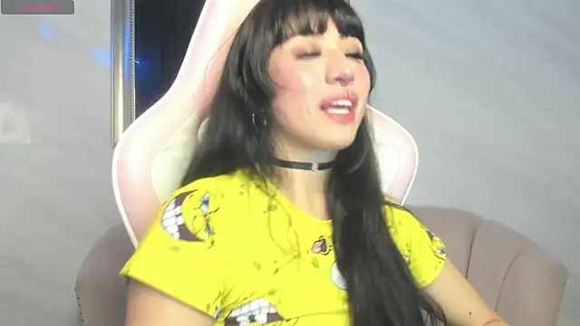 Snapshot of Sexy_adara_1b chatting on 12/13/24, 06:31 Sexy adara 1b online show from 12/13/24, 06:31