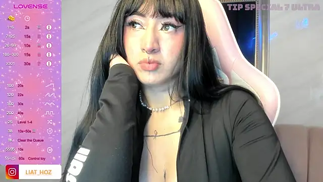 Snapshot of Sexy_adara_1b chatting on 01/04/25, 03:40 Sexy adara 1b online show from 01/04/25, 03:40