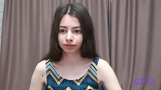 Snapshot of sweet_sweet_angel chatting on 12/02/24, 10:35 sweet sweet angel online show from 12/02/24, 10:35