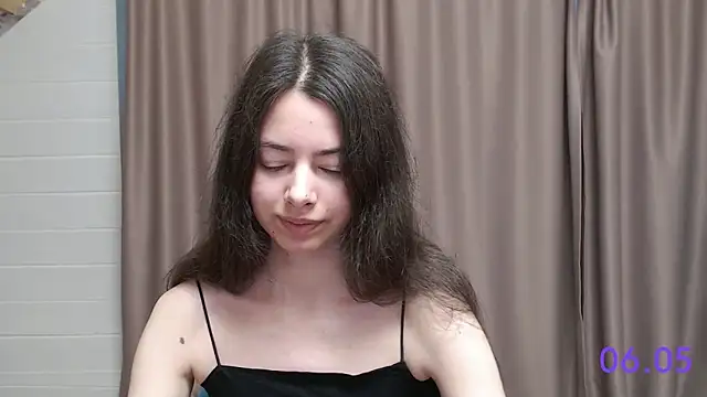 sweet sweet angel online show from 05/06/26, 09:24